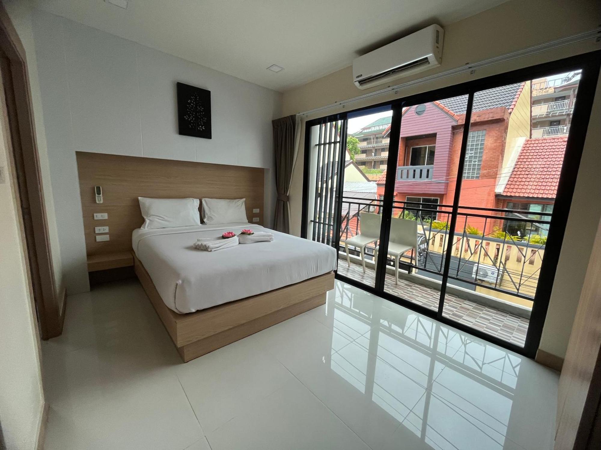 I Am O'Tel Patong Managed By Priew Wan Guesthouse Екстер'єр фото